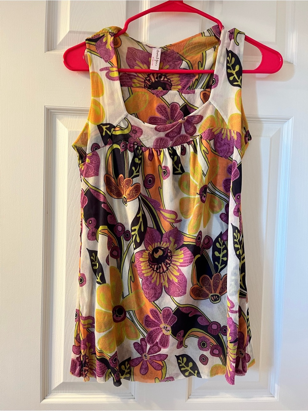 sweet pea women’s sleeveless floral tank top in purple, yellow & cream
